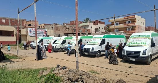 اختتام أعمال القوافل الطبية لعلاج الأسر الأولى بالرعاية بمركز دمنهور بالبحيرة