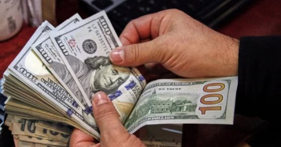 استقرار سعر الدولار مقابل الجنيه فى البنوك اليوم السبت 3 أكتوبر