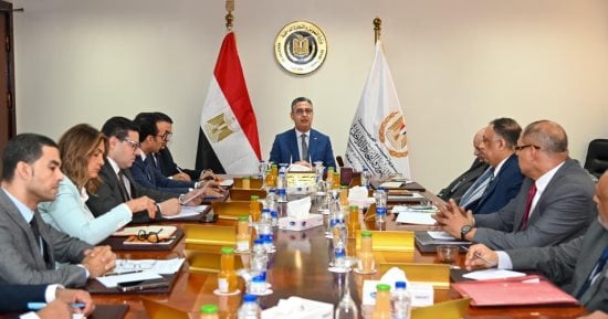 وزير التموين يبحث تكلفة إنتاج الخبز السياحي والفينو.. تفاصيل
