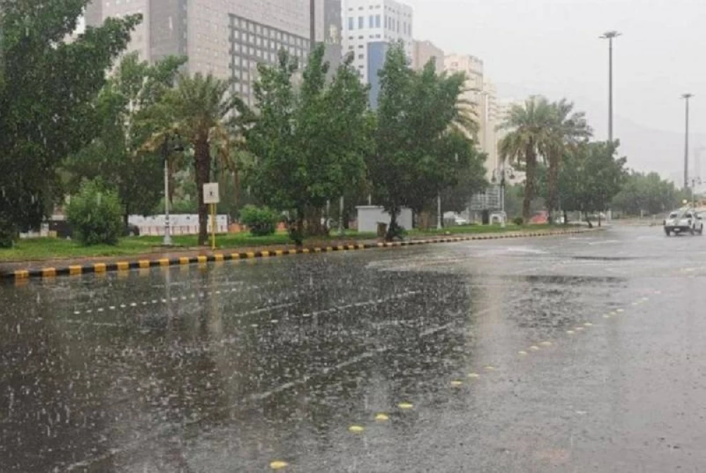 «الأرصاد» ينبه: صواعق ورياح على محافظتين بمكة