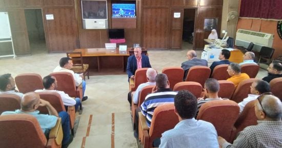تعليم الدقهلية يستعد لتقدم مدارس التعليم العام والفني للاعتماد التربوى