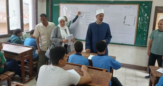 انطلاق قوافل متابعة انتظام الدراسة بالمعاهد الأزهرية فى الإسماعيلية