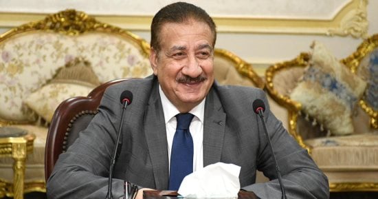 محافظ بورسعيد يوجه الأجهزة التنفيذية برفع درجة الاستعداد لموسم الشتاء
