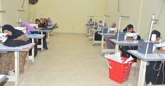 فرصة للشباب من الجنسين.. طرح المجمعات الحرفية بقرى الدير والشغب أمام الاستثمار