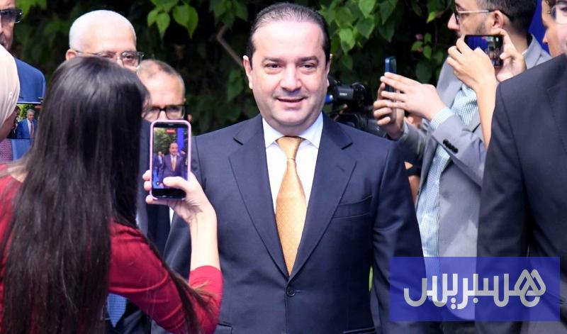 "الأحرار" يتداولون بشأن منح شوكي صلاحية استكمال المشاورات