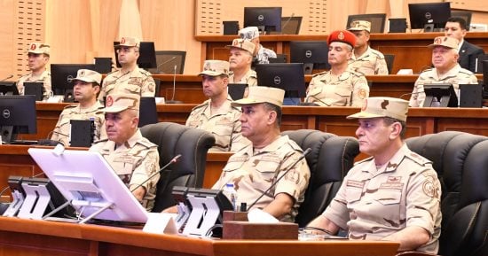 وزير الدفاع يشهد تنفيذ مشروع القيادة الاستراتيجى لإدارة الحرب الكيميائية