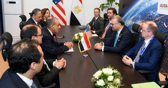 وزير الخارجية يؤكد لكبير مستشارى ترامب رفض الإجراءات الأحادية في نهر النيل