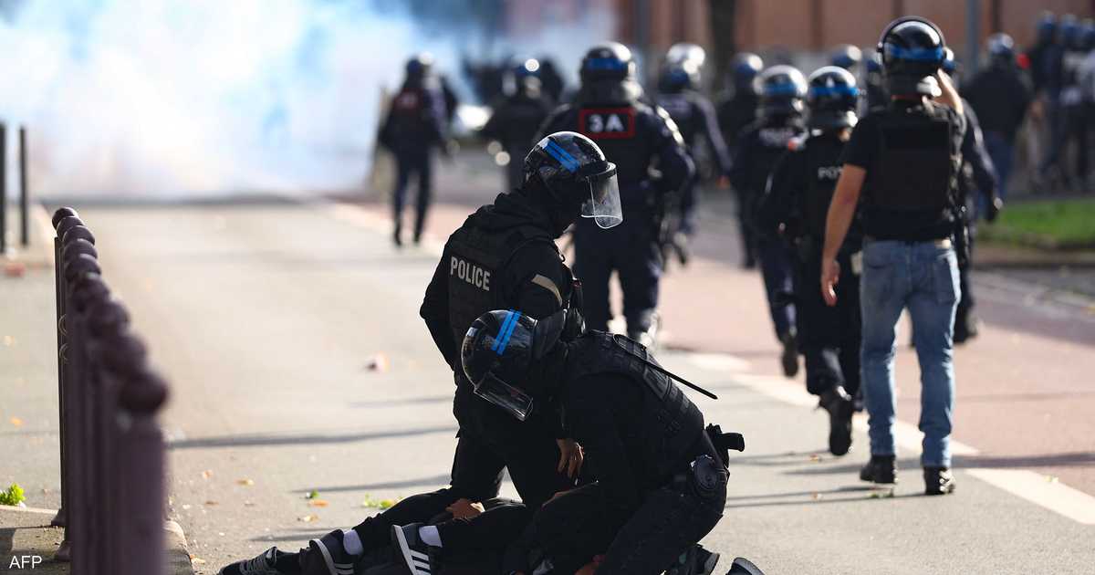 رقم قياسي للمعتقلين والمصابين في فرنسا.. مع توسع الاحتجاجات
