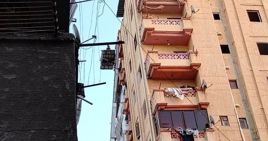 تأمين عقار بدر الجمال المائل في الإسكندرية وإخلاء المنقولات