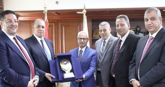 محافظ بني سويف يستقبل نقيب المحامين.. اعرف التفاصيل