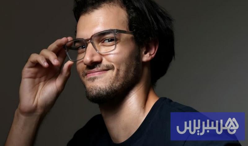 أسامة الصابر.. مغربي يحوّل معركة الإقامة بفرنسا إلى جسر للعمل الإنساني