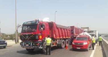 حالات مرورية يلتزم فيها السائق الجانب الأيمن للطريق للحد من الحوادث.. اعرفها