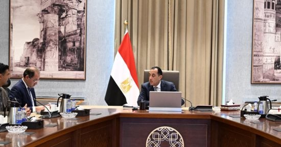 رئيس الوزراء يتابع جهود توفير الأسمدة الزراعية وحوكمة منظومة صرفها للمزارعين