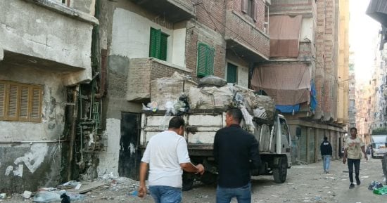 الإسكندرية تستجيب لأهالي حجر النواتية وتنفذ حملة لرفع الإشغالات والمخلفات.. صور