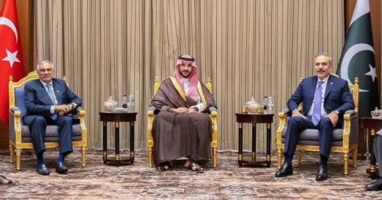 حلف مكة يعلن الانتقال الفوري للدفاع المشترك ويرتب نشر قوات فى السعودية