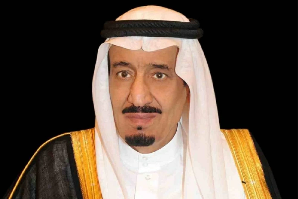 خادم الحرمين للرئيس المصري: أهنئكم بذكرى يوم العبور