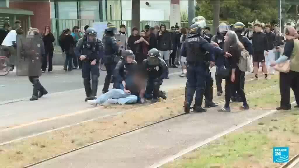 مظاهرات في المدارس بفرنسا: اعتقال أكثر من 6100 شخص منذ بدء المظاهرات