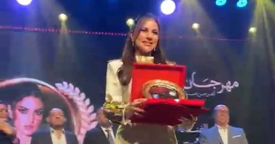 مهرجان جيلنا يكرم النجمة التونسية درة فى دورته الثالثة