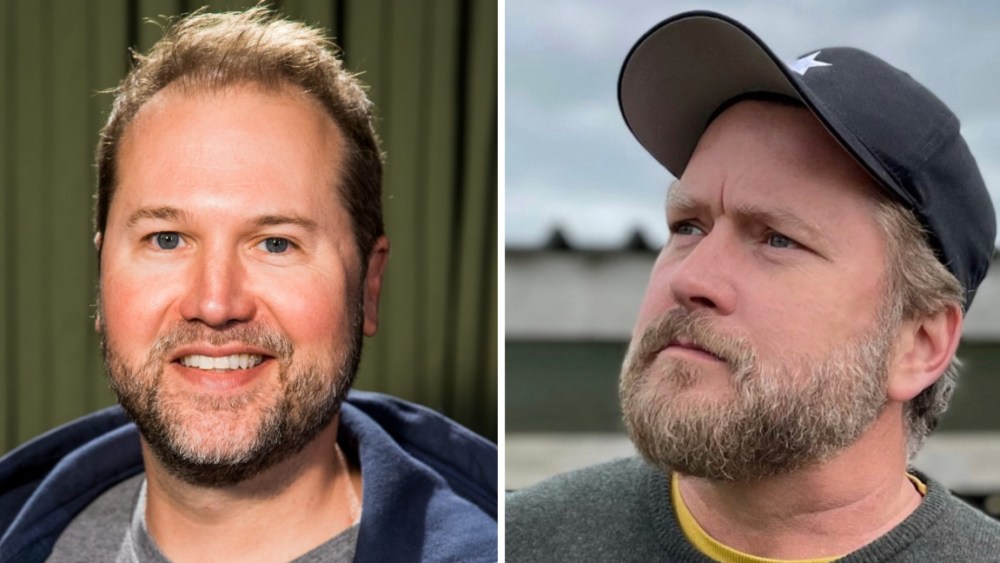 يجتمع مؤسسا Rooster Teeth Matt Hullum وBurnie Burns مجددًا في فيلم رعب عيد الميلاد "Bad Toys" (حصريًا)
