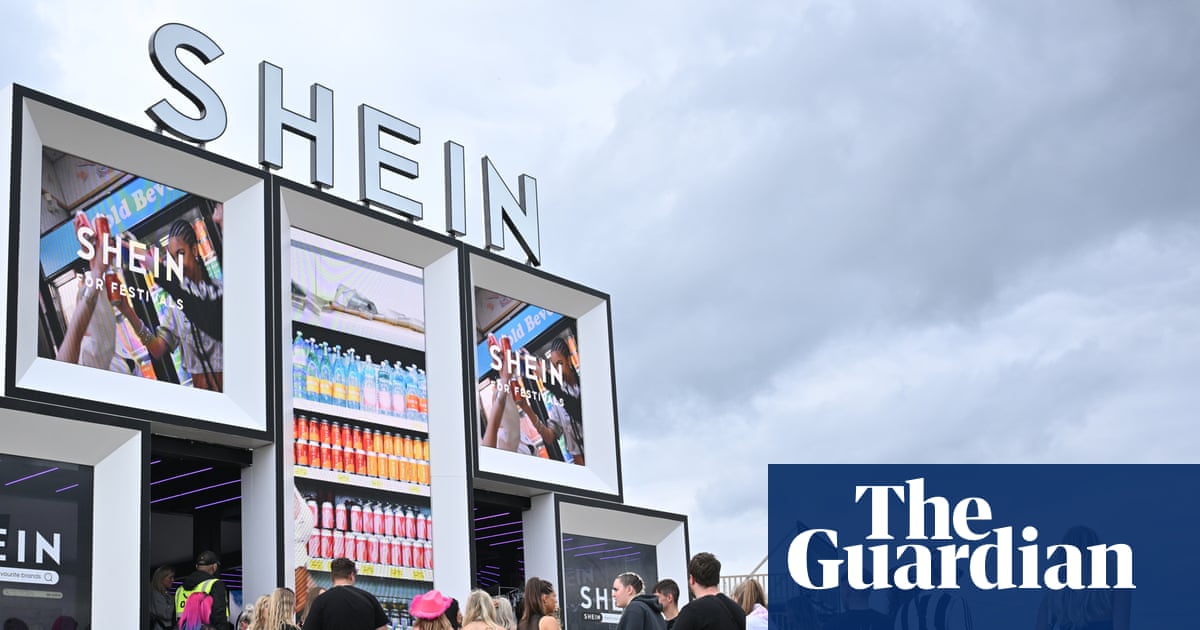تفوقت شركة Shein على منافستها البريطانية Asos حيث بلغت إيراداتها في المملكة المتحدة 2.58 مليار جنيه إسترليني