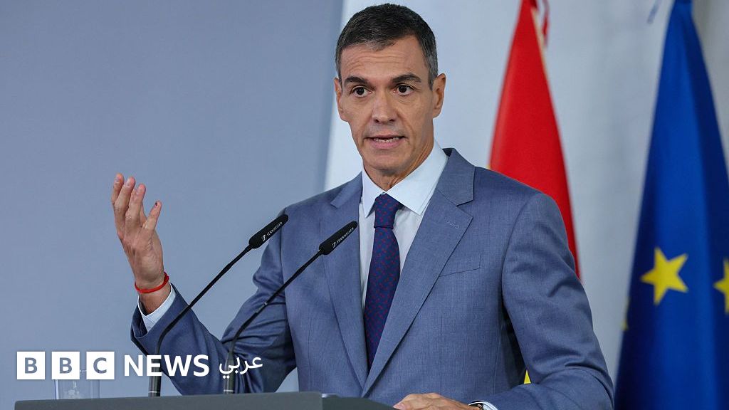 هل تتطيح أزمة الإسكان بحكومة سانشيز أم تنقذها؟ - في الغارديان