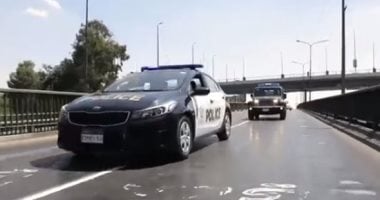 حقيقة اتهام شخص وسيدة بتعاطي المخدرات في أحد شوارع القاهرة