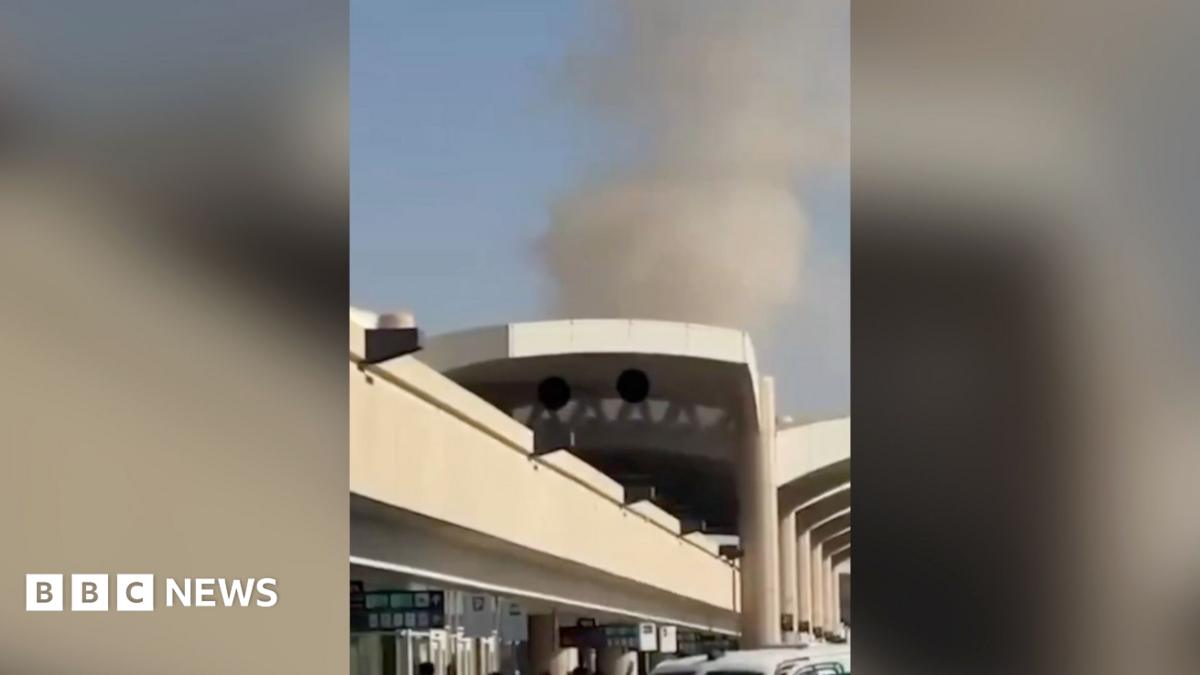مطار الرياض السعودي يتعرض لثاني ضربة للحوثيين خلال يومين