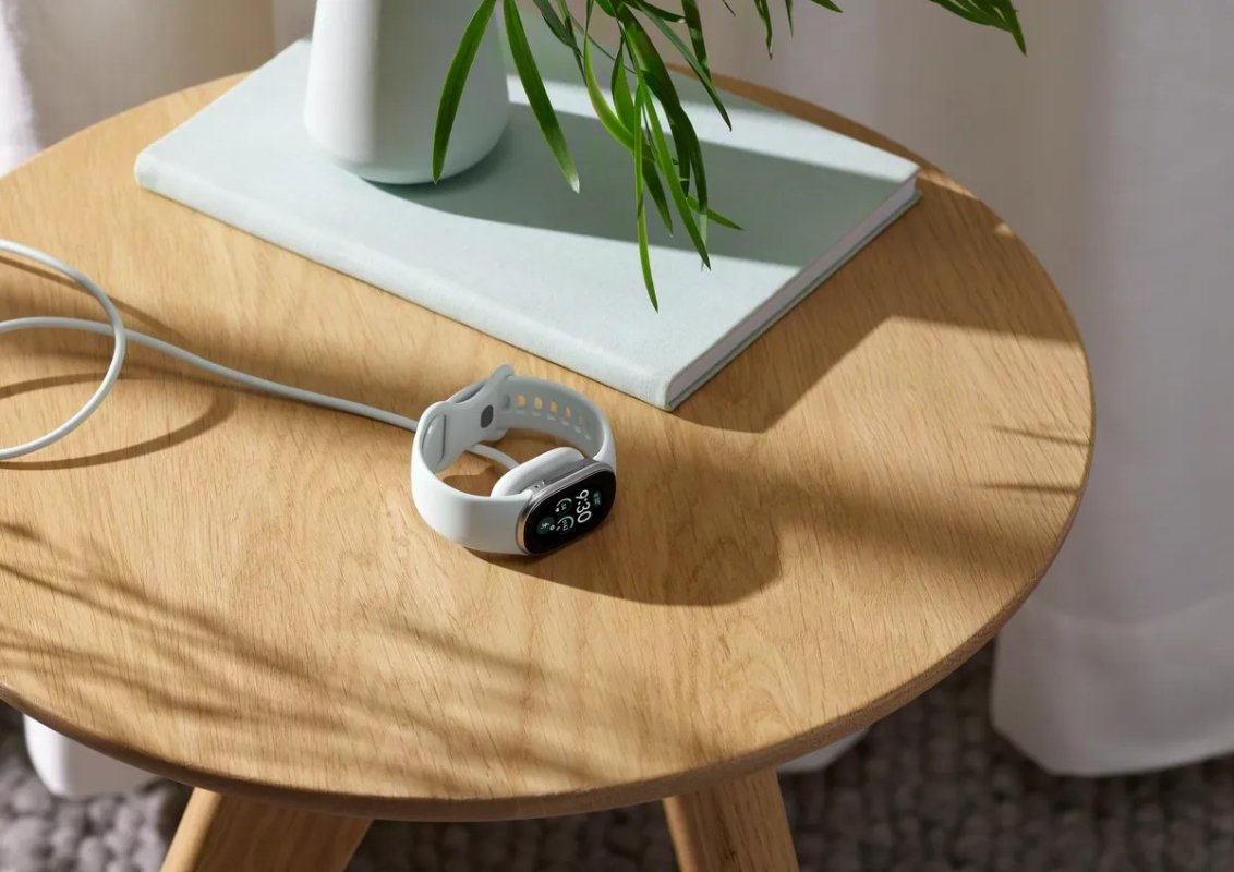 Fitbit Edge هو وسيط Google السعيد بين Fitbit Air وPixel Watch