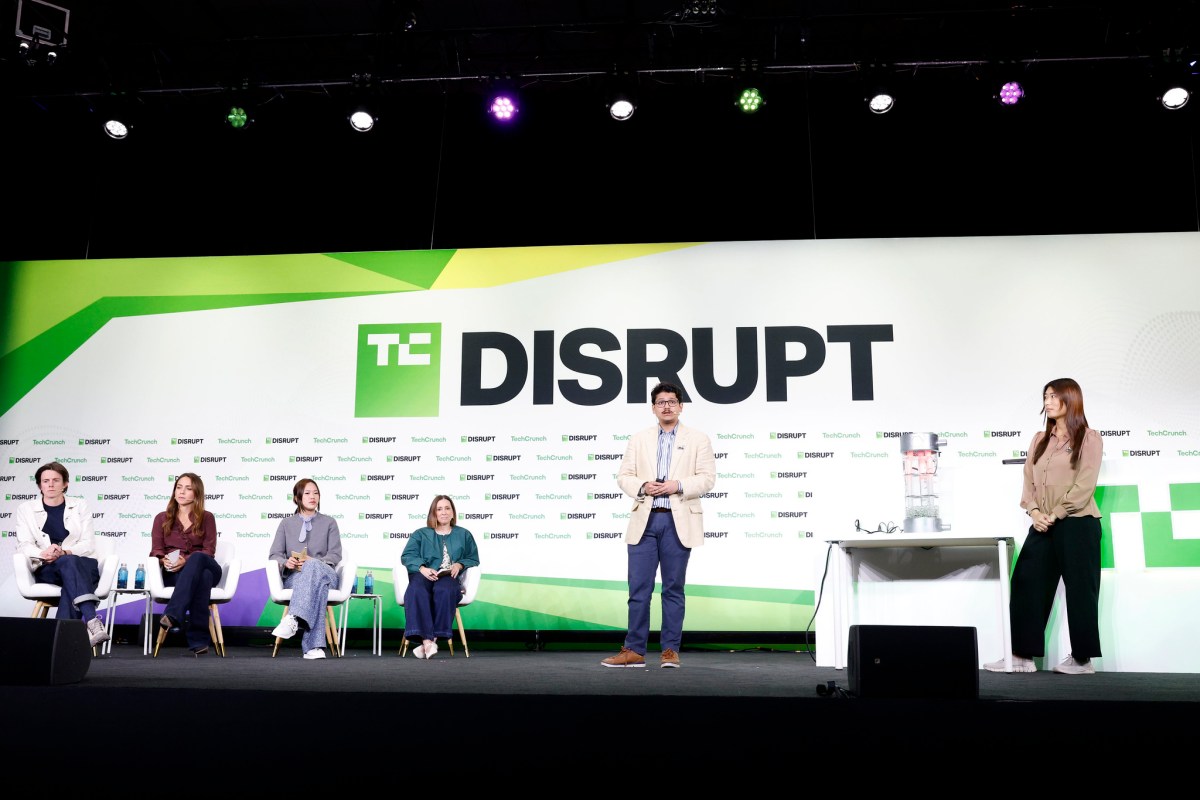 وفر 50% على تذكرة TechCrunch Disrupt 2026 وانضم إلى اليومين الأخيرين في Moscone West في سان فرانسيسكو