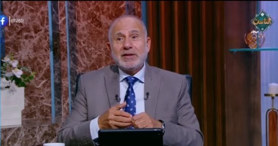 محمد المهدي يوضح الأطعمة والعادات التي تدعم صحة «الدماغ المعوي»