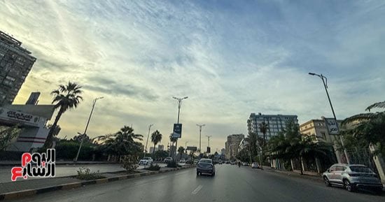 منخفض جوى.. الأرصاد تحذر من حالة الطقس وأمطار وانخفاض الحرارة بهذه المناطق