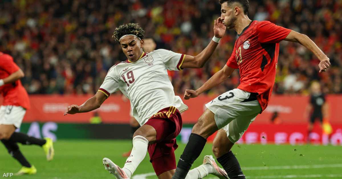 الفيفا يعاقب إسبانيا بعد أحداث مباراة مصر