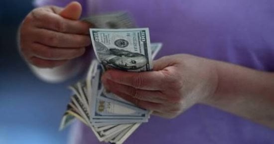 مصرف أبو ظبي يسجل أعلى سعر للدولار اليوم الجمعة 16 أكتوبر 2026 الجمعة.. 53.65 جنيه للبيع