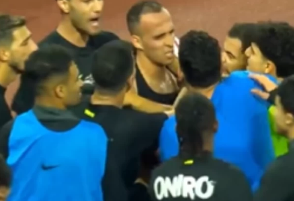 الزمالك يعاقب منسي بعد سوء سلوكه في رواندا
