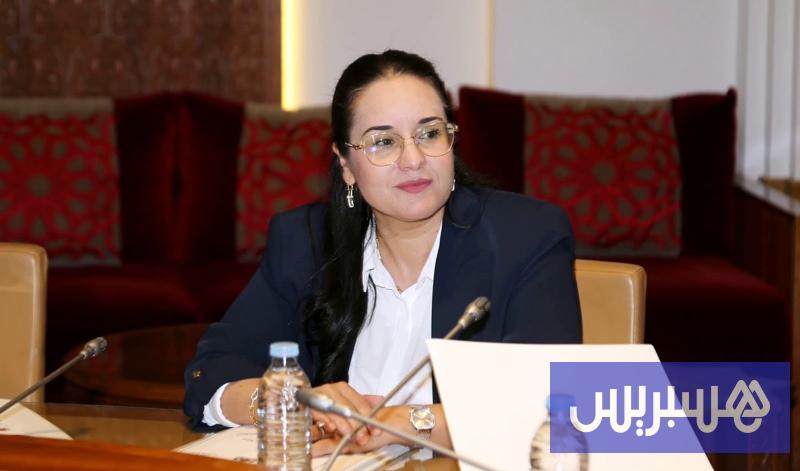 فيطح .. محامية تدبّر العلاقات مع البرلمان