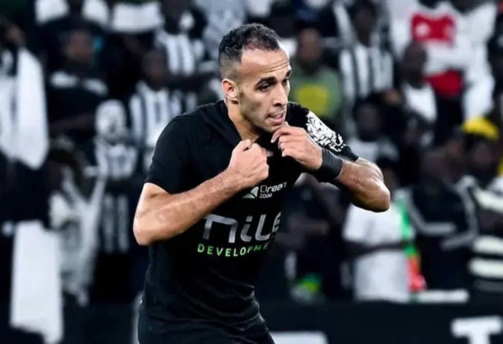 ناصر منسي يتعرض للعقوبة من مدرب الزمالك
