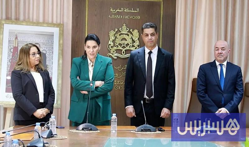 تسليم السلط بين المنصوري وسمير بلفقيه