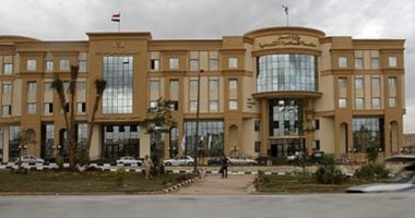 محاكمة طبيب شهير استغل صورة هيفاء وهبى دون إذن قانوني اليوم