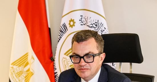 استثمارات الطاقة المتجددة.. زيادة 261.1% في المخصصات المستهدفة خلال 2026/2027