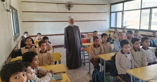 رئيس منطقة سوهاج الأزهرية يتابع تصفيات مسابقة القرآن الكريم