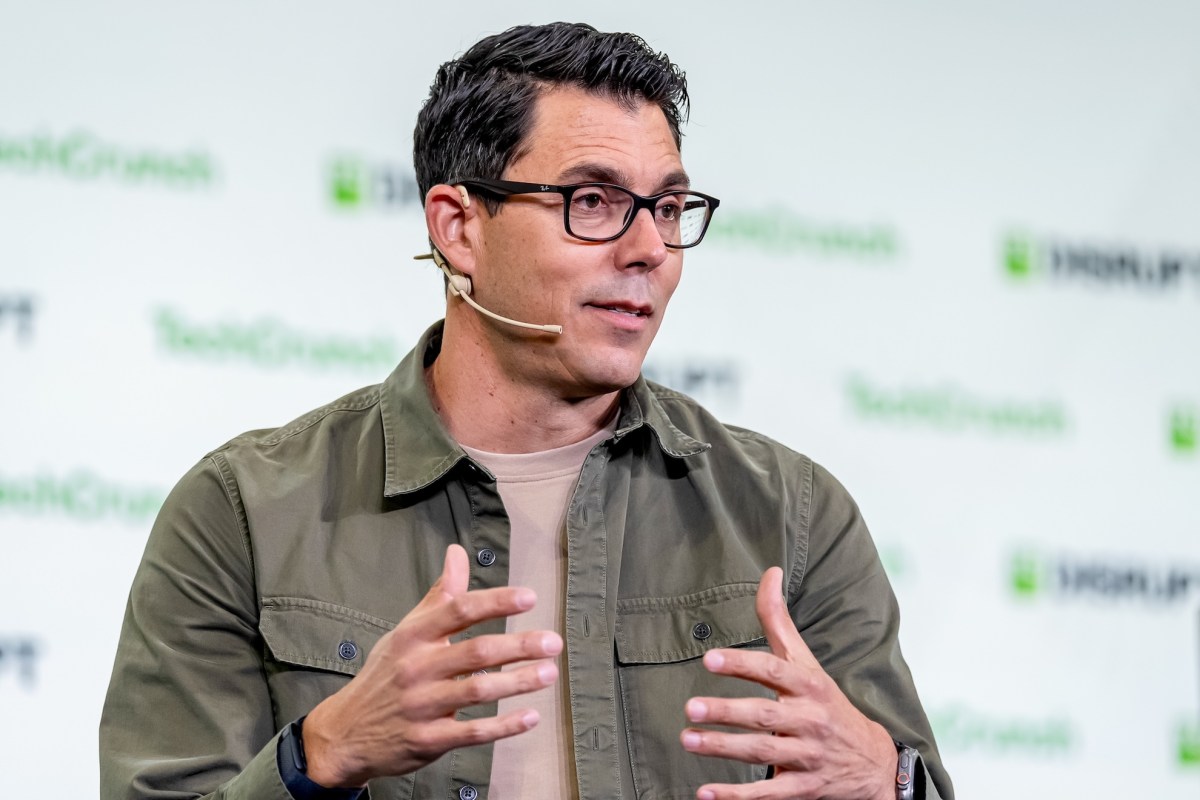يقول الرئيس التنفيذي لشركة Rivian إن القيادة الذاتية ستمكن من تصميمات المركبات "المختلفة جذريًا".