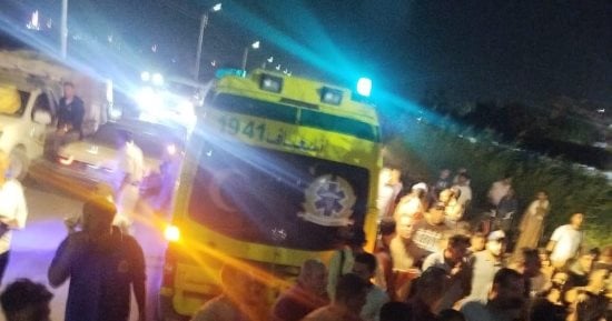 محافظ سوهاج يوجه بانتشال ضحايا حادث سقوط سيارة بترعة نجع حمادى فى طهطا