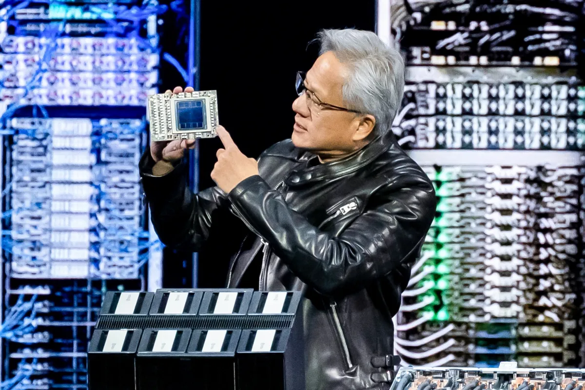 أمازون تغتنم أكبر فرصة لها ضد Nvidia باستخدام أداة مطور TorchNeuron الجديدة
