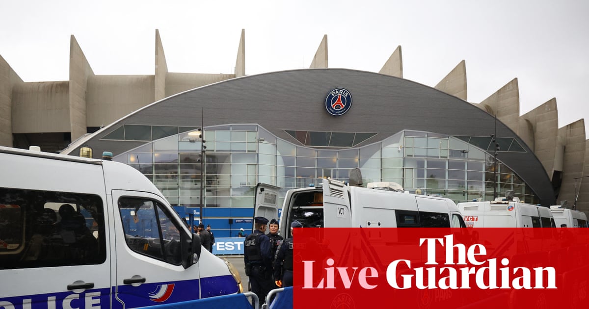 باريس سان جيرمان ضد برشلونة، ومانشستر سيتي ضد أيك أثينا، والمزيد: دوري أبطال أوروبا - مباشر