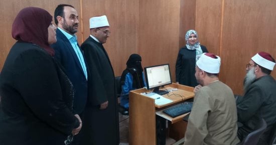رئيس منطقة الإسماعيلية الأزهرية يتابع اختبارات مسابقة شيخ الأزهر للقرآن الكريم