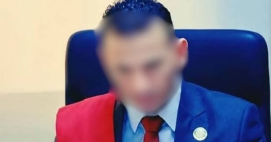 الحكم على المتهم بانتحال صفة قاض اليوم