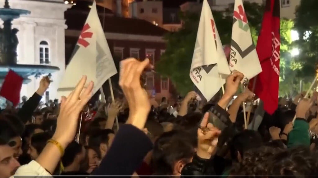 الشرطة البرتغالية تطرد المتظاهرين من معسكرات الاحتجاج على تكاليف الإسكان