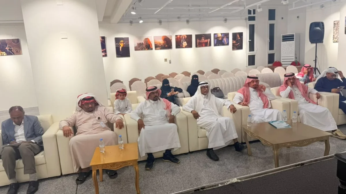 «حديث الإعلاميات» على طاولة «الصحفيين السعوديين» بجازان