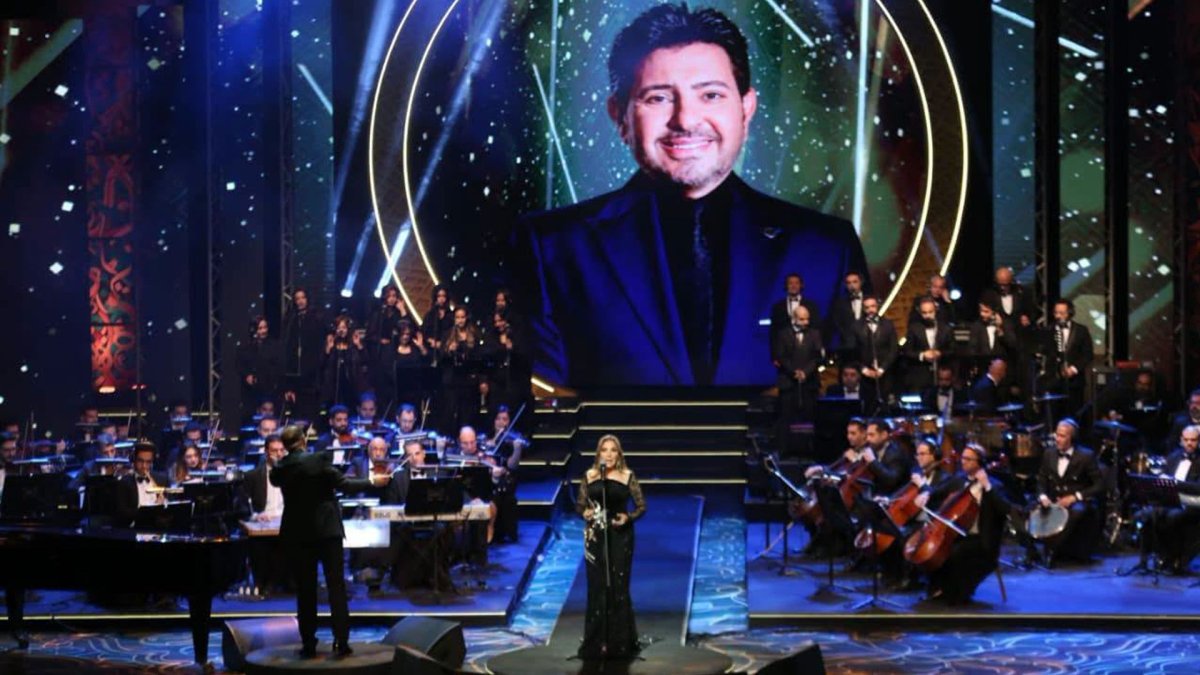 مهرجان الموسيقى العربية يفتتح فعالياته بليلة هاني شاكر