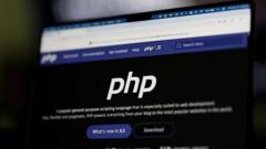 زوي كلاينمان: لغة PHP هي المعادل الإلكتروني للقنبلة غير المنفجرة